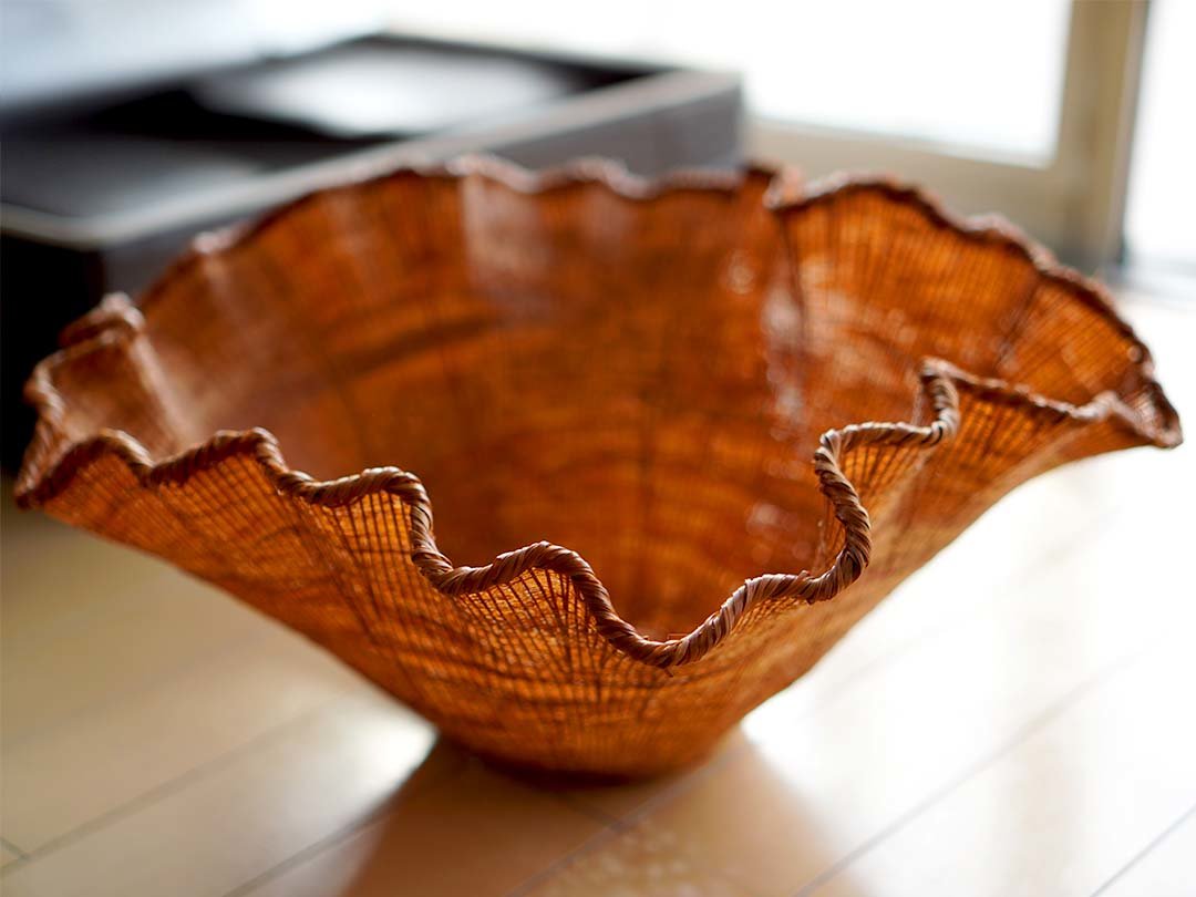 鬼塚英竹氏の竹編み