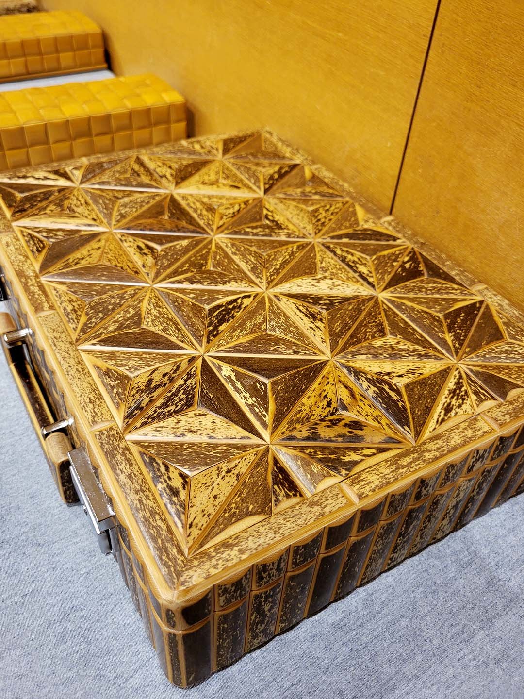 虎竹アタッシュケース