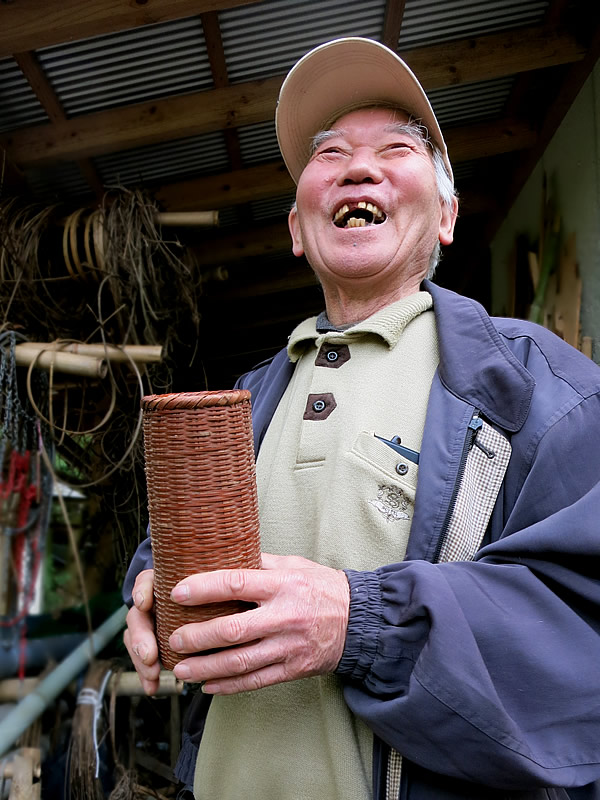 竹職人さん大笑い