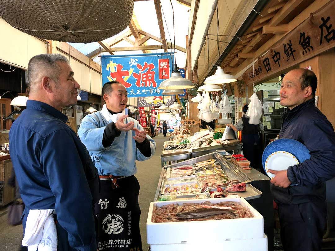 大正市場、田中鮮魚店