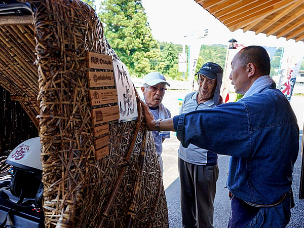 竹トラッカー（Tiger Bamboo car）