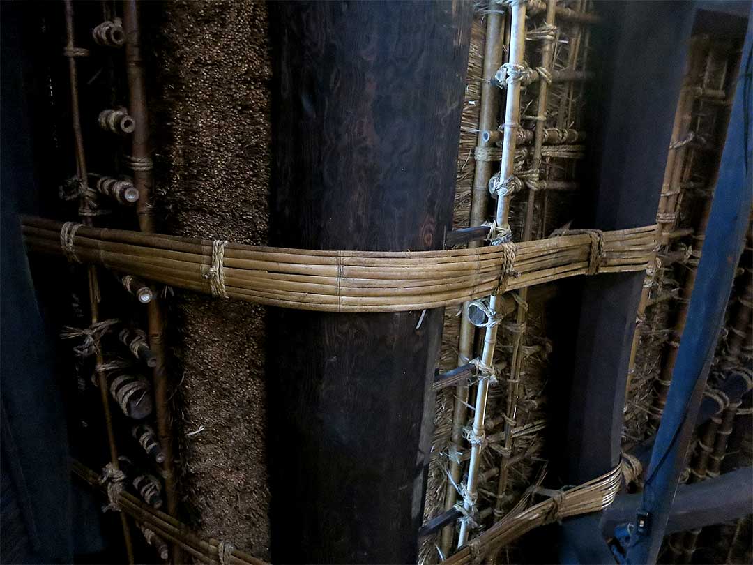 古民家の天井に使われた竹