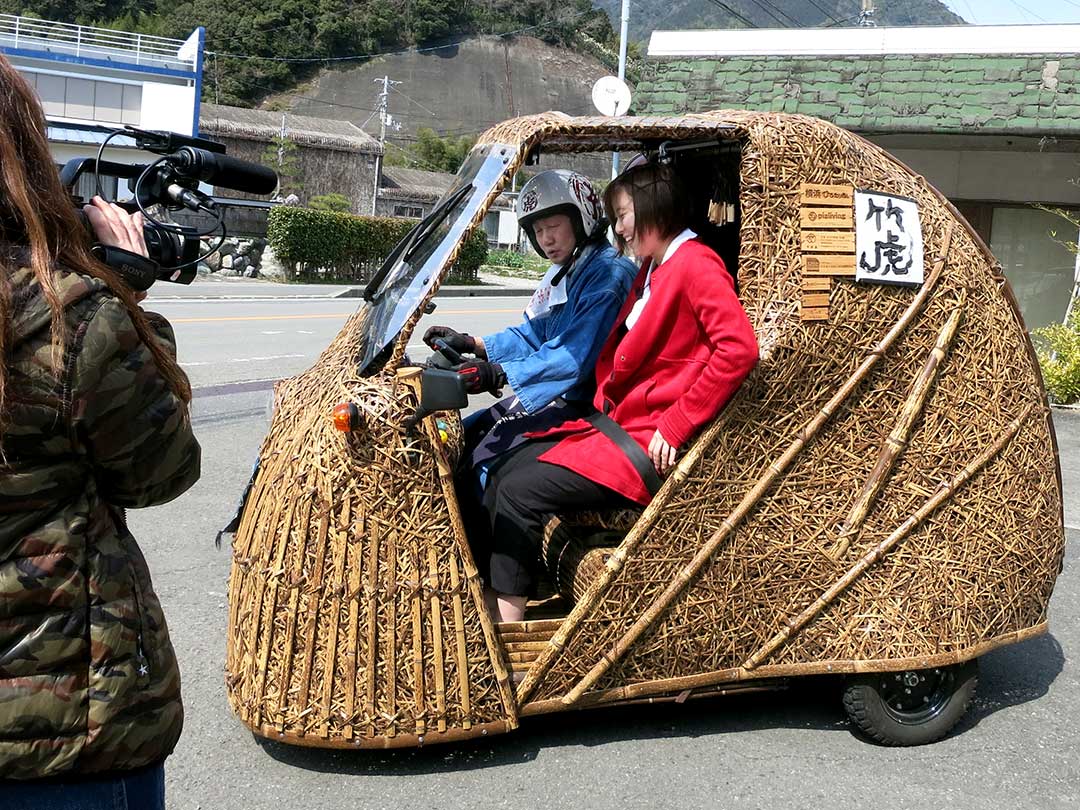 竹虎四代目（山岸義浩）、山本雪乃、竹トラッカー