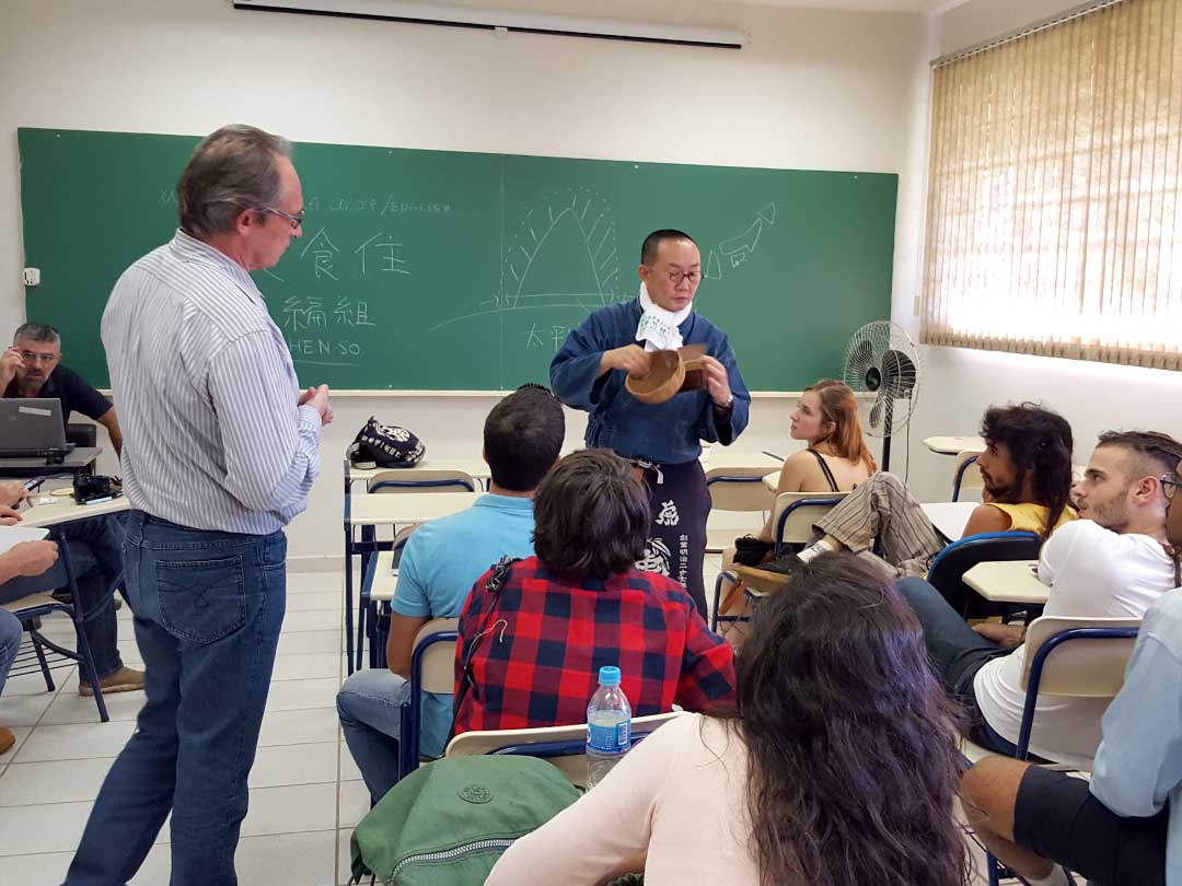 虎竹特別講義INサンパウロ州立パウリスタ大学