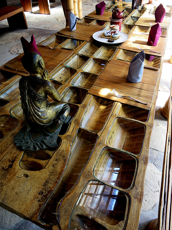 bambu indah、竹テーブル