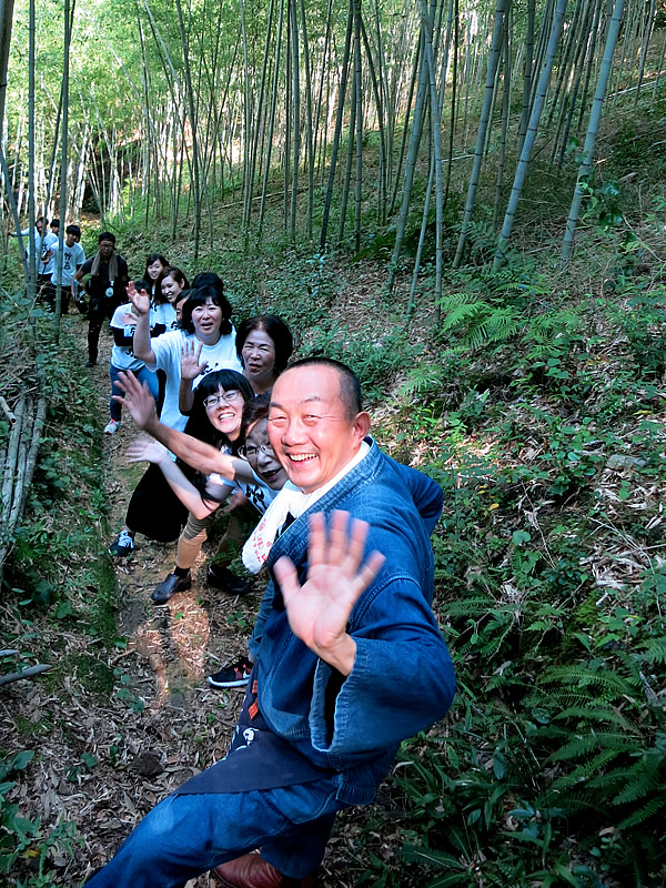 竹虎四代目(山岸義浩)、虎竹の里