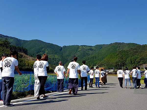 虎竹の里、竹虎社員動画撮影