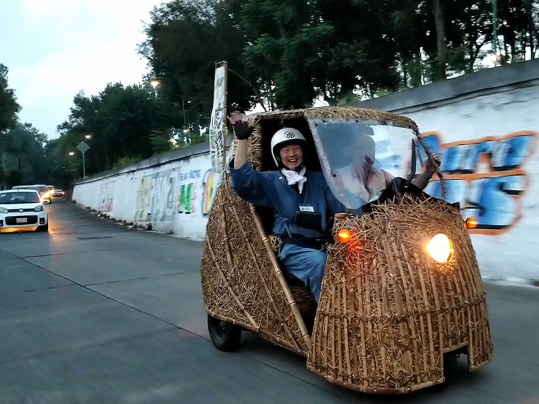 日本唯一の虎竹電気自動車「竹トラッカー」メキシコラン