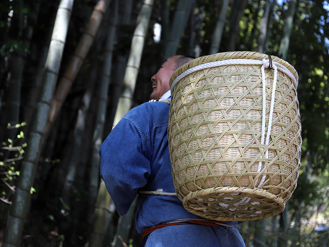 スズ竹二重編み背負い籠