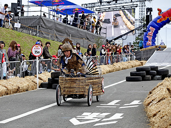 レッドブルボックスカートレース、RedBull boxcart race、竹虎四代目（山岸義浩）、REIWA-125号