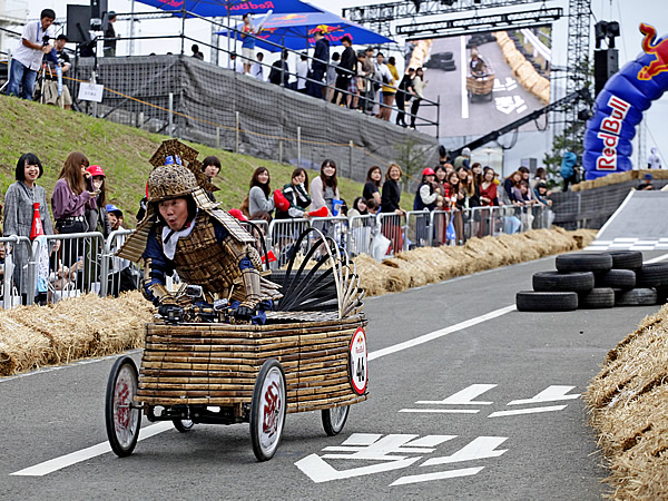 レッドブルボックスカートレース、RedBull boxcart race、竹虎四代目（山岸義浩）、REIWA-125号