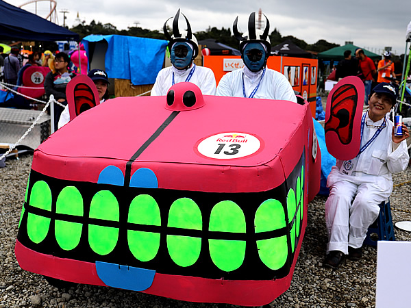 レッドブルボックスカートレース、RedBull boxcart race