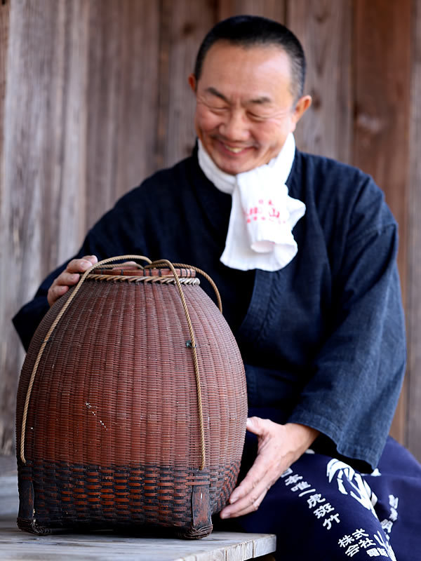 土佐魚籠、竹虎四代目（山岸義浩）