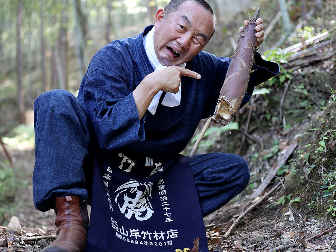 竹虎四代目（山岸義浩）、虎竹の里