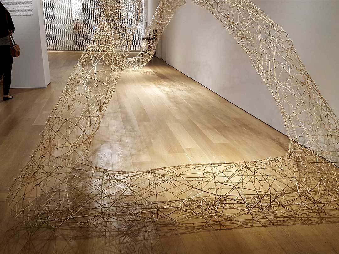 川島茂雄作、竹アートオブジェ