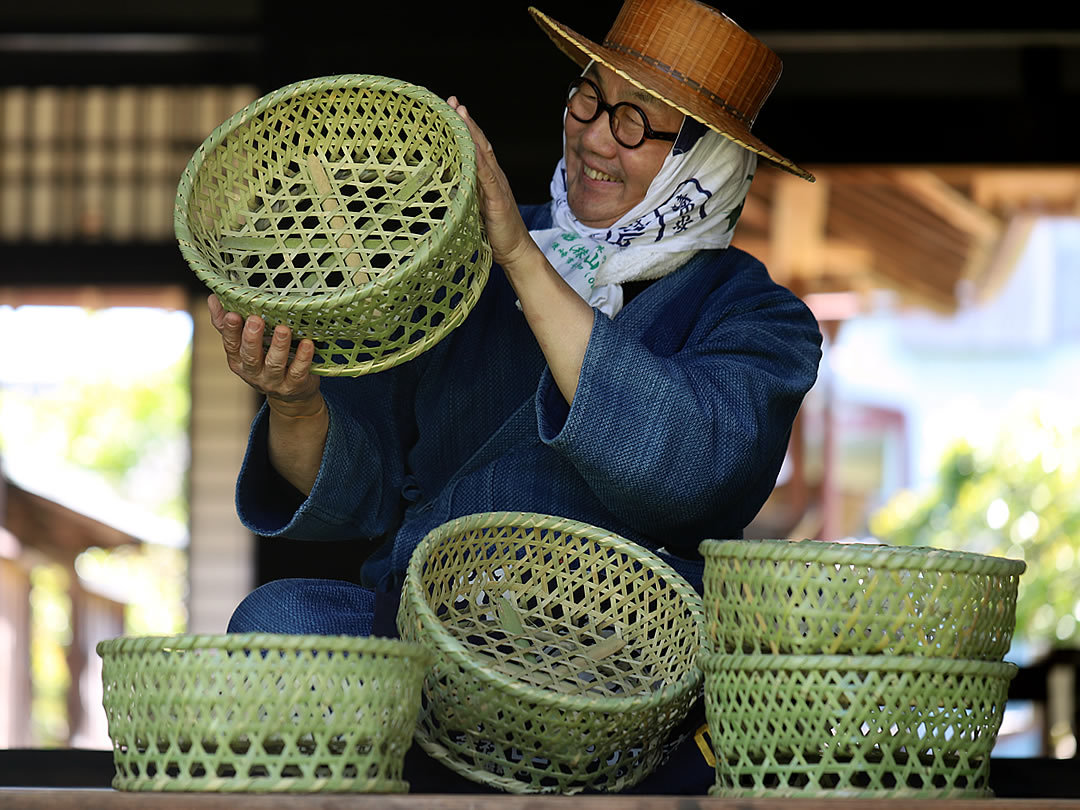 青竹茶碗籠、竹虎四代目（山岸義浩）