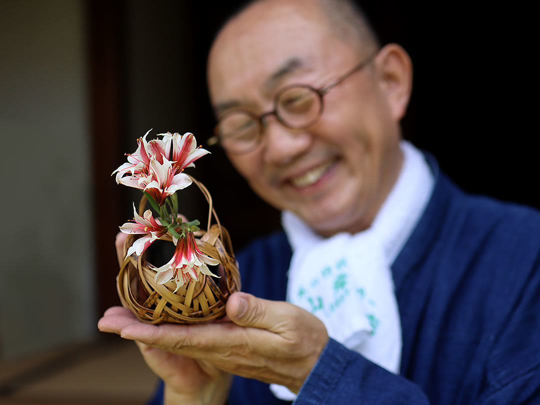 虎竹花籠四海波