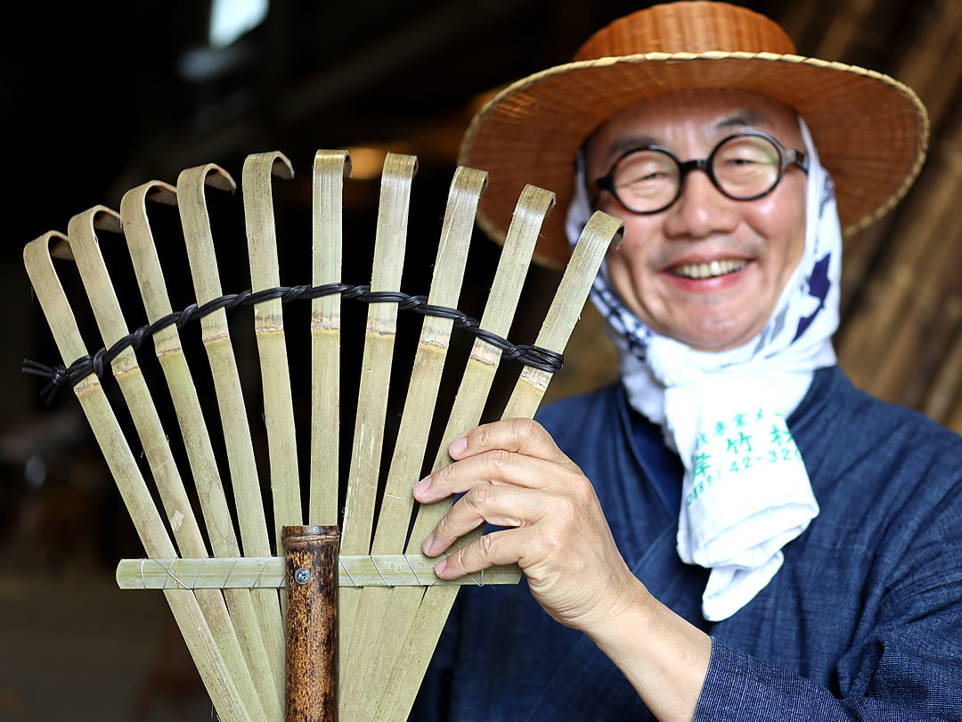 黒竹熊手、竹虎四代目（山岸義浩）