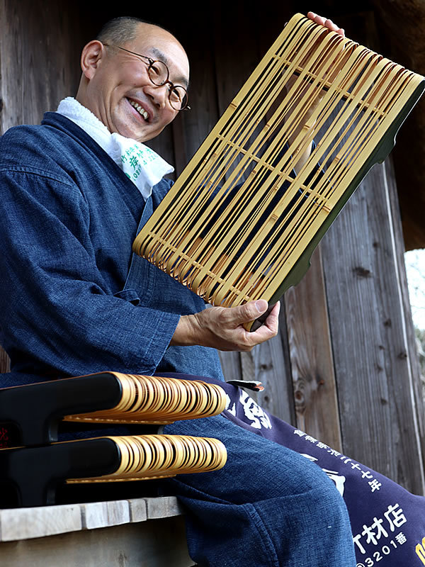 竹虎四代目（山岸義浩）、白竹流紋様花台