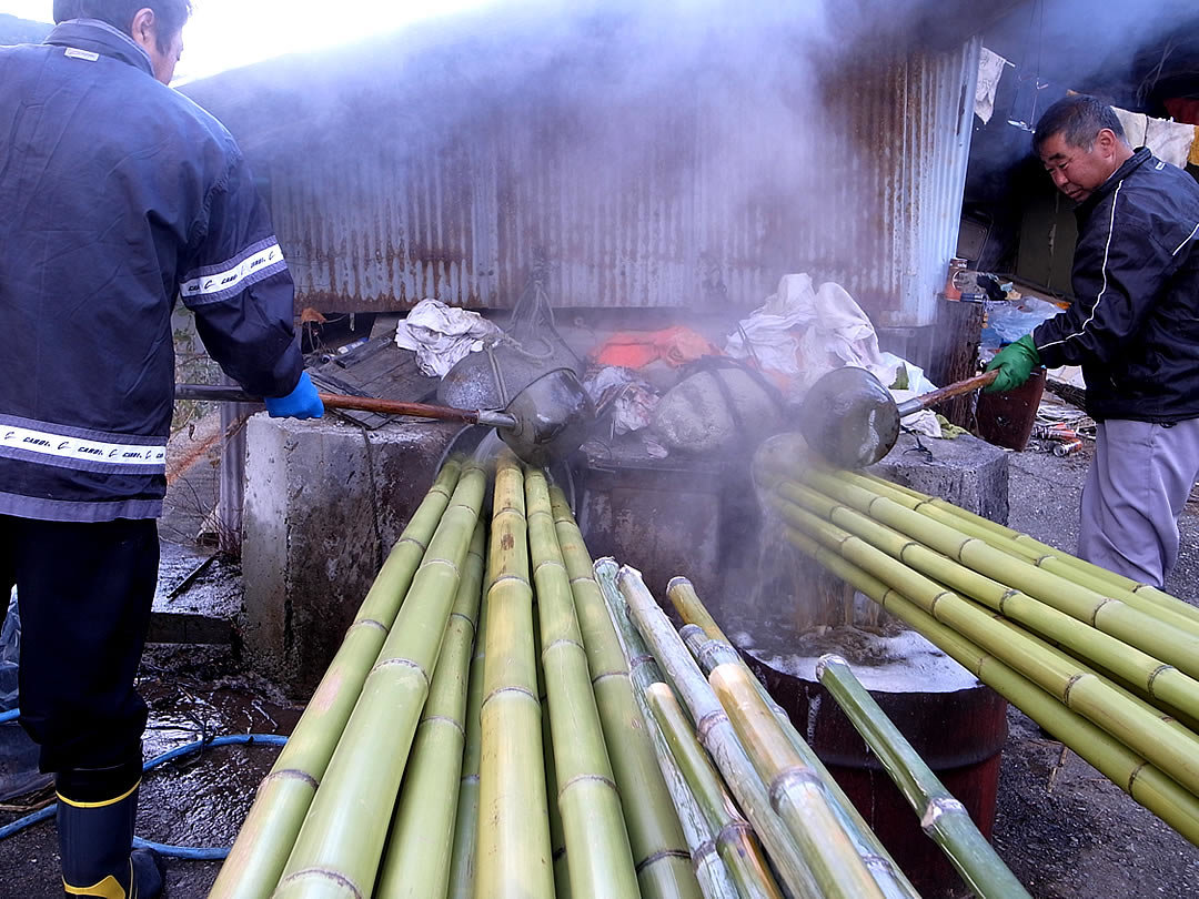 真竹の湯抜き加工