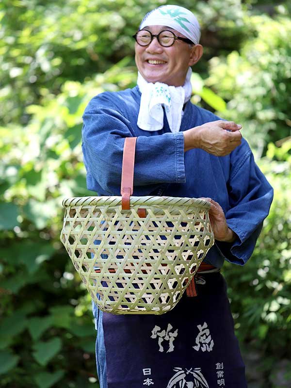 真竹三角革持ち手買い物かご、竹虎四代目（山岸義浩）