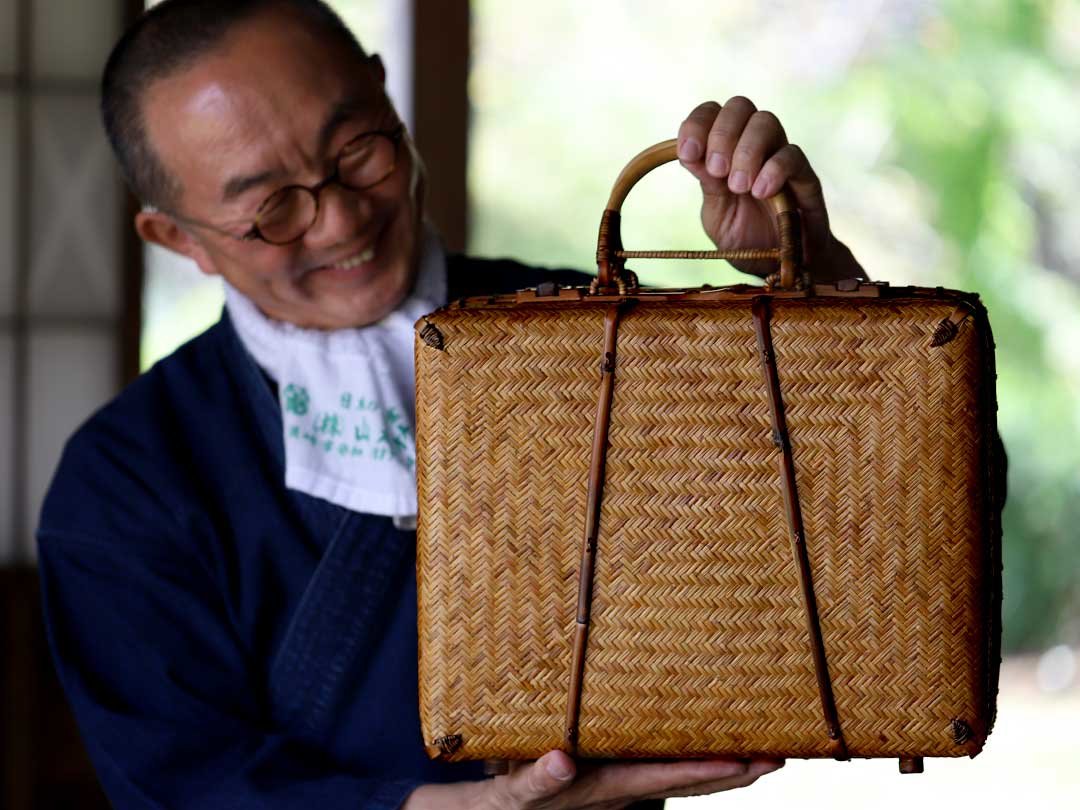 スズ竹アタッシュケース、竹虎四代目（山岸義浩）