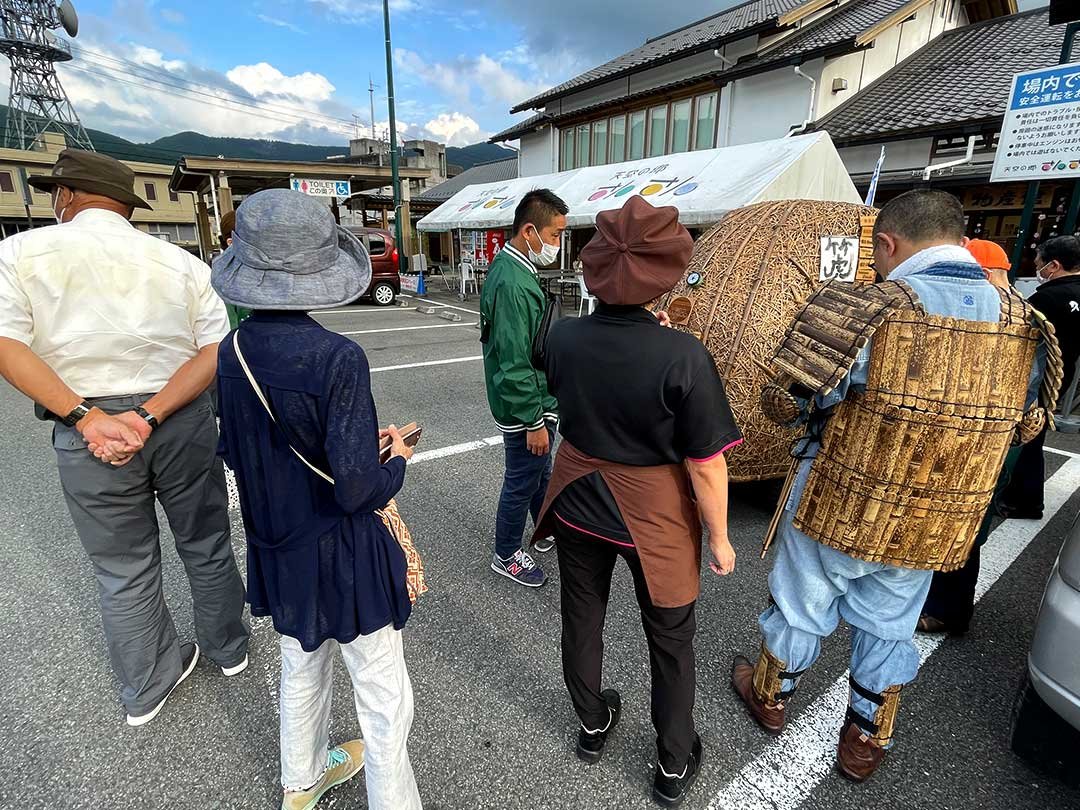 竹トラッカー道の駅天空の郷さんさん