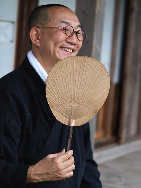 黒竹丸団扇柿渋仕上げ、竹虎四代目（山岸義浩）