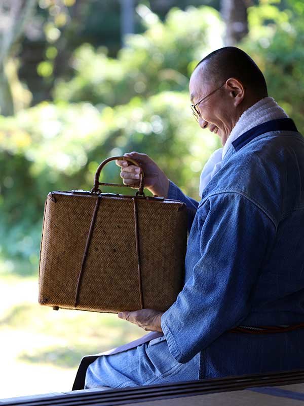 スズ竹アタッシュケース、竹虎四代目（山岸義浩）