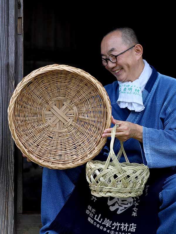 メゴ笹、竹虎四代目（山岸義浩）