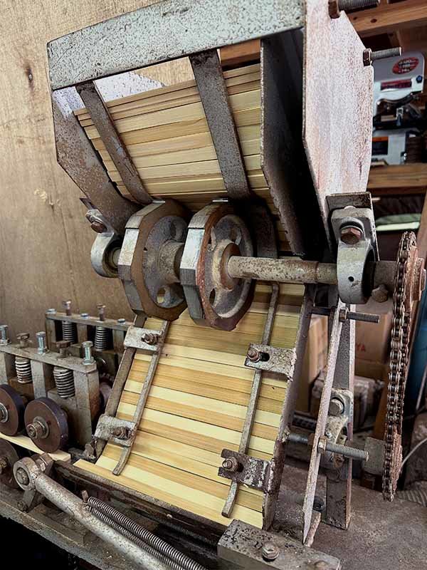 国産竹割箸工場