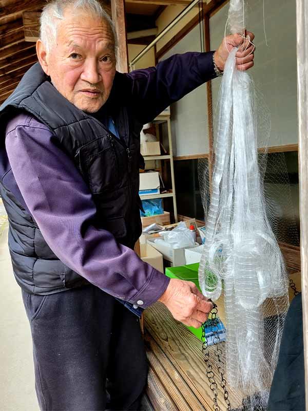 高津川の鮎漁投網