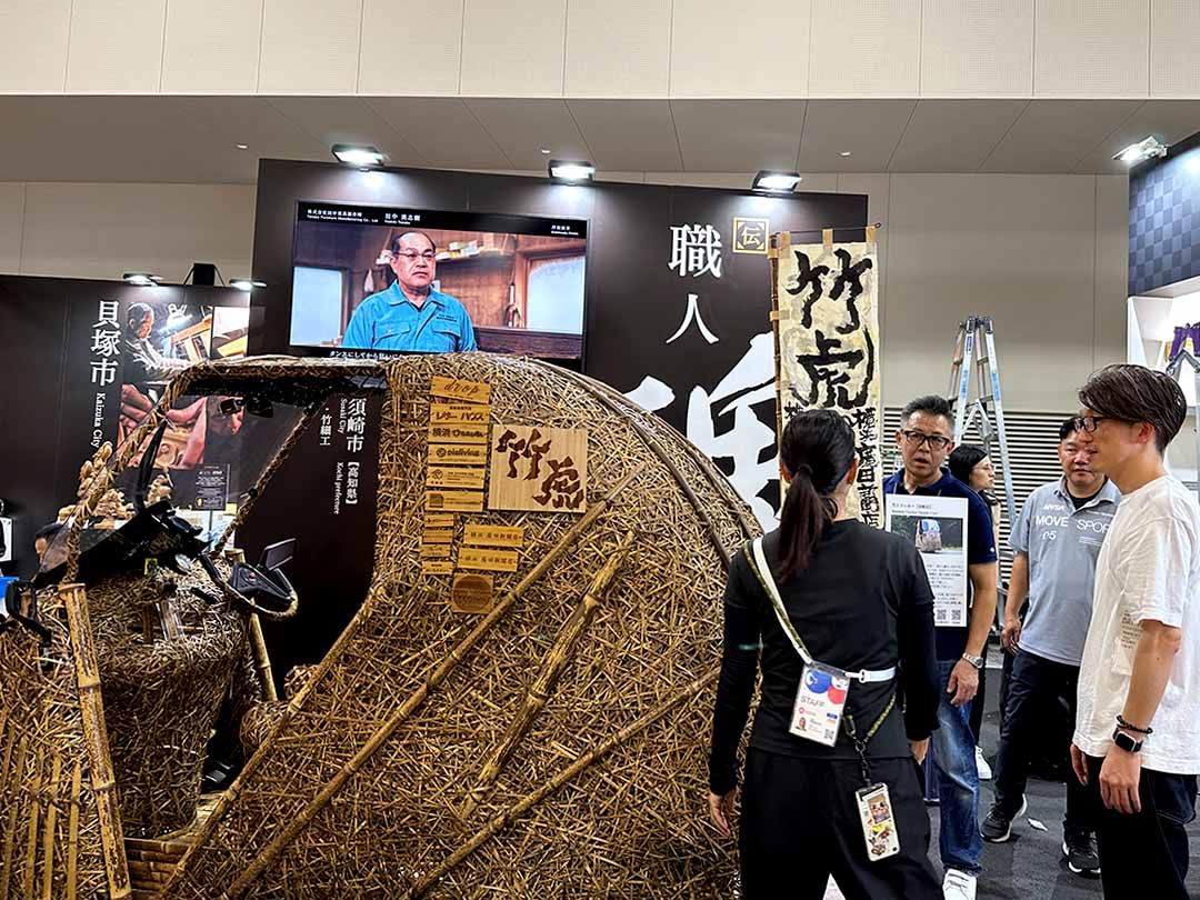 大阪・関西万博、虎竹花籠作りワークショップ