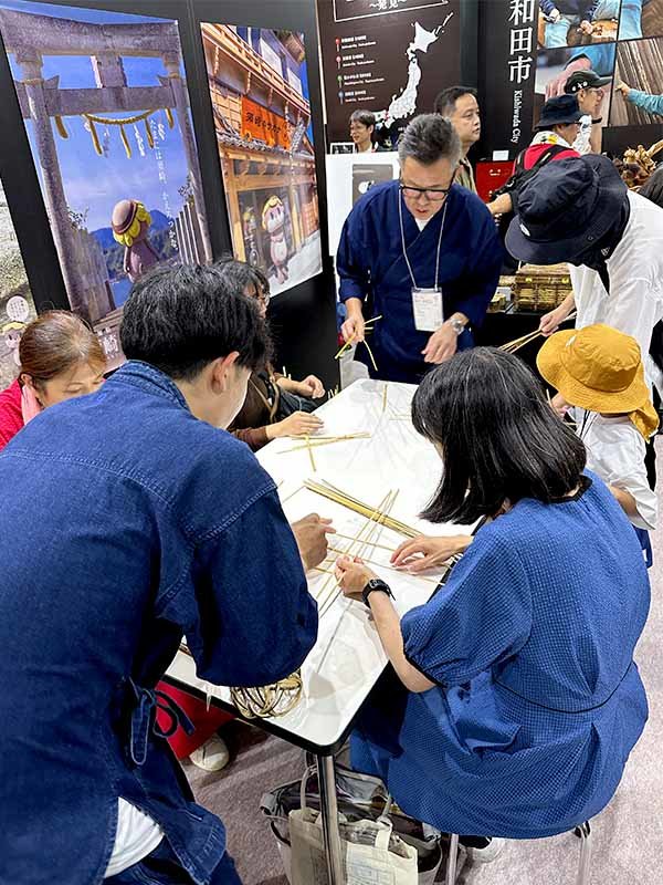 日本唯一の虎竹を使う花籠作りワークショップ