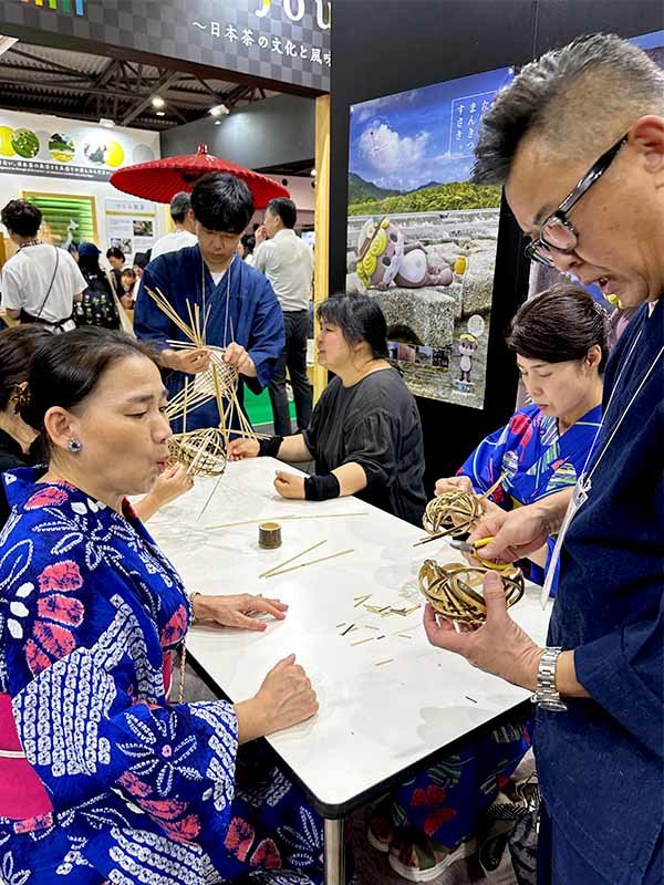 日本唯一の虎竹を使う花籠作りワークショップ