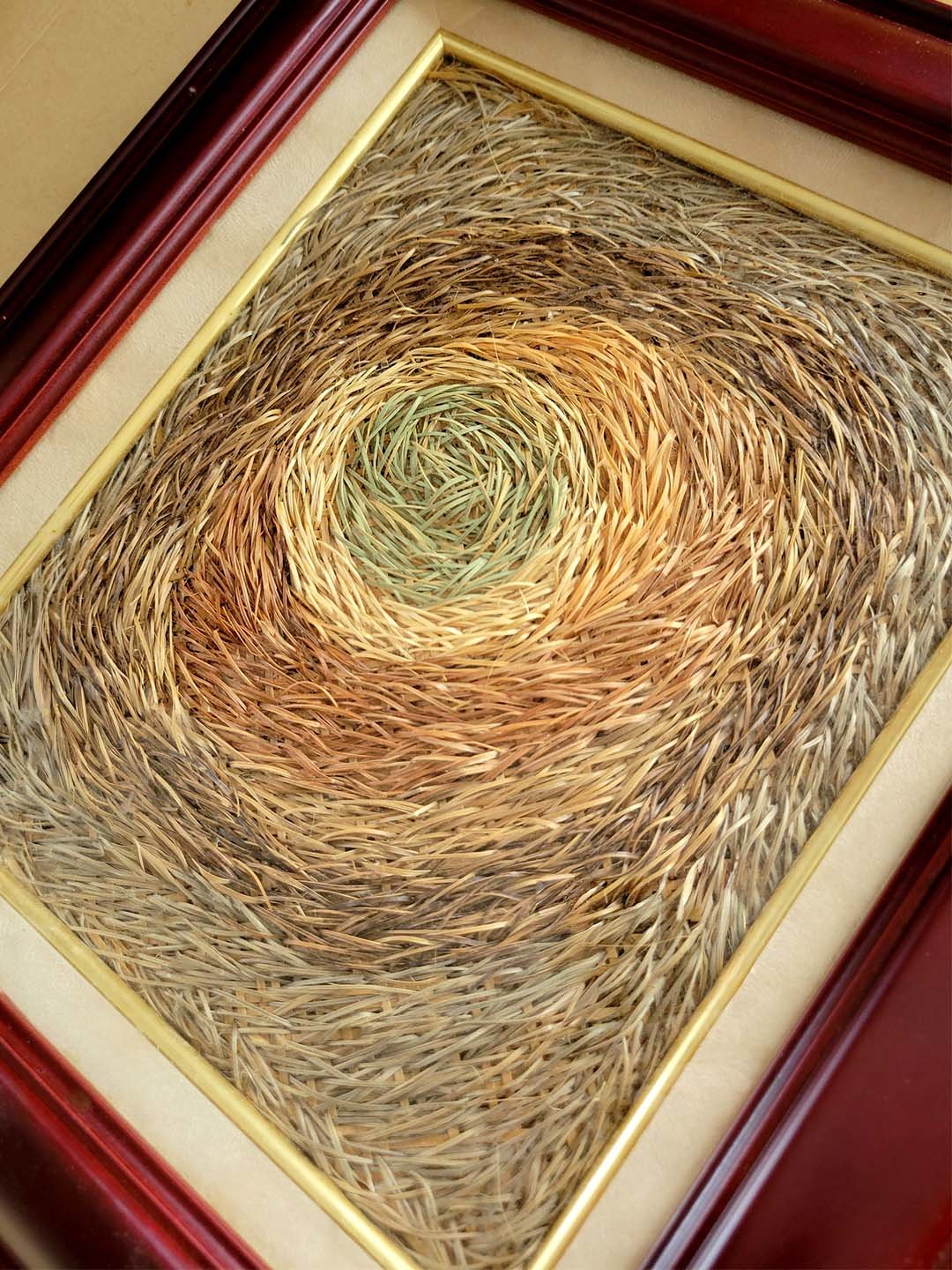 竹芸作家・鬼塚英竹氏の竹で描かれた絵画 - 竹虎四代目がゆく！