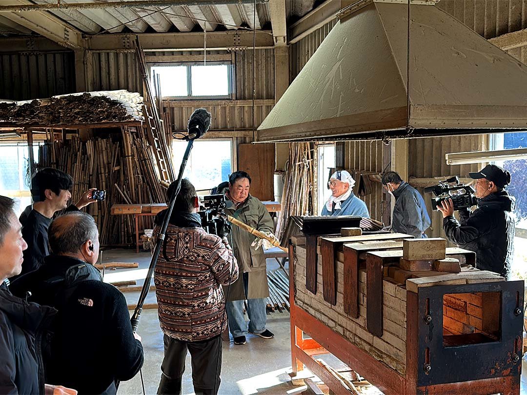 ドランクドラゴンの塚地武雅さん「遠くへ行きたい」虎竹油抜き