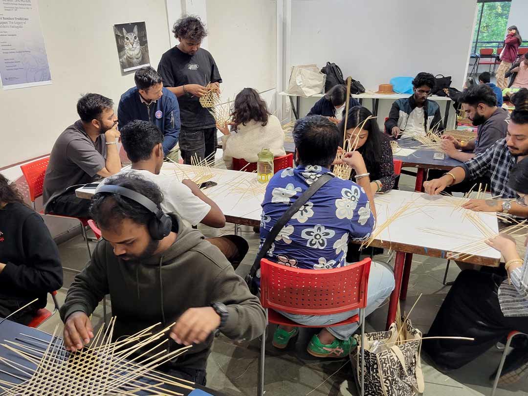 インド国立デザイン研究所（National Institute of Design）竹籠作り