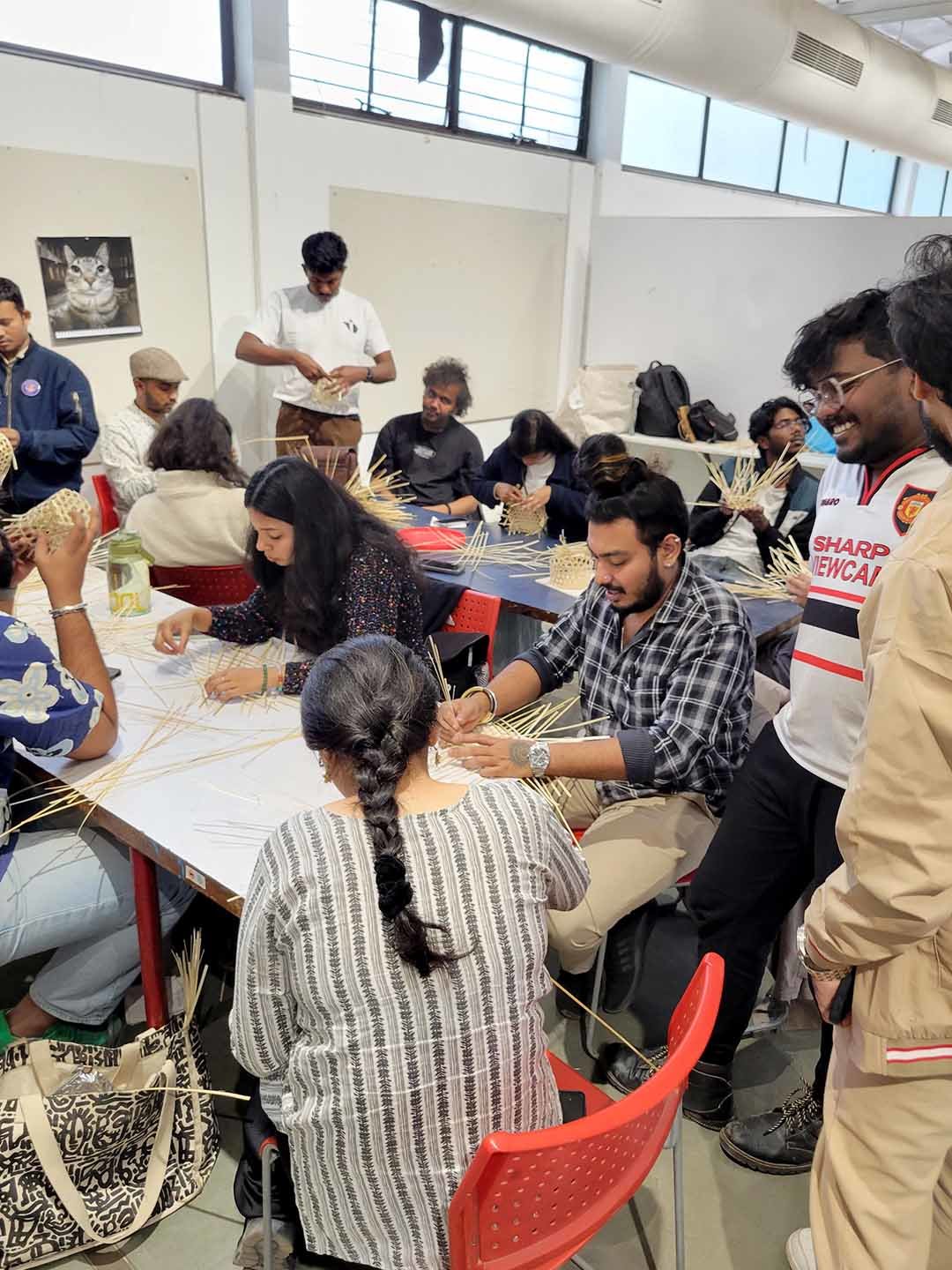 インド国立デザイン研究所（National Institute of Design）竹籠作り