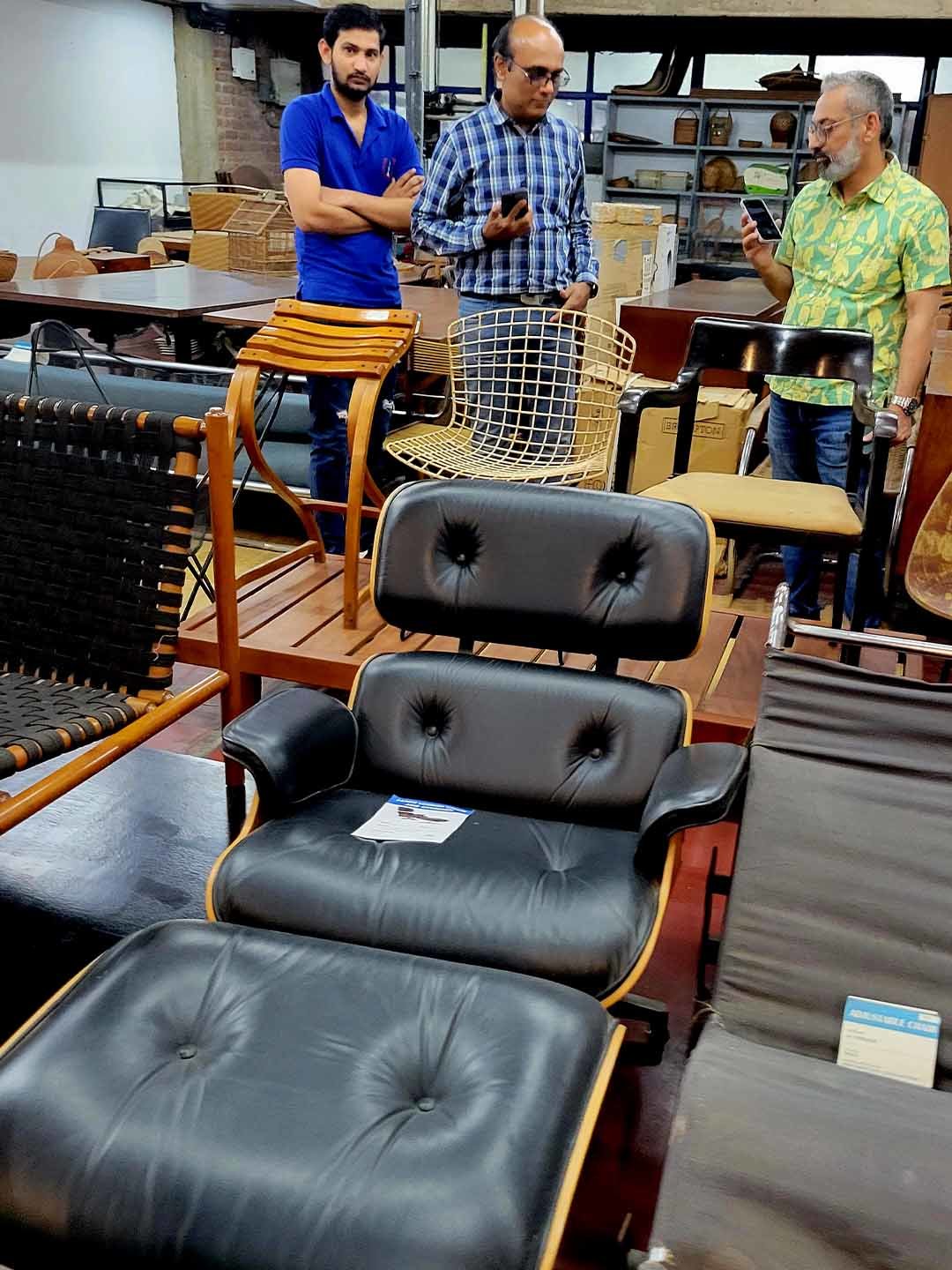 イームズラウンジチェア