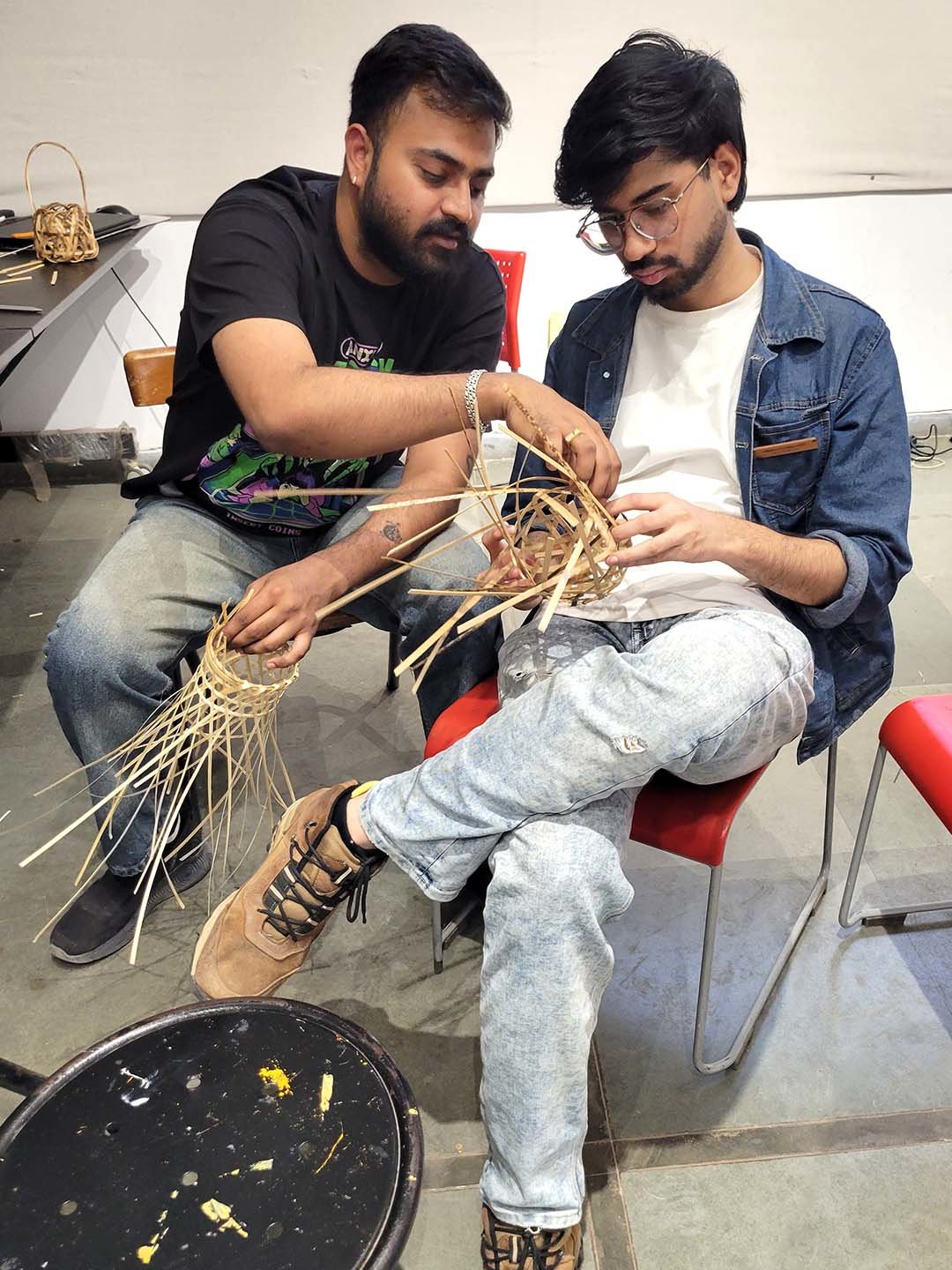 インド国立デザイン研究所（National Institute of Design）竹籠製作