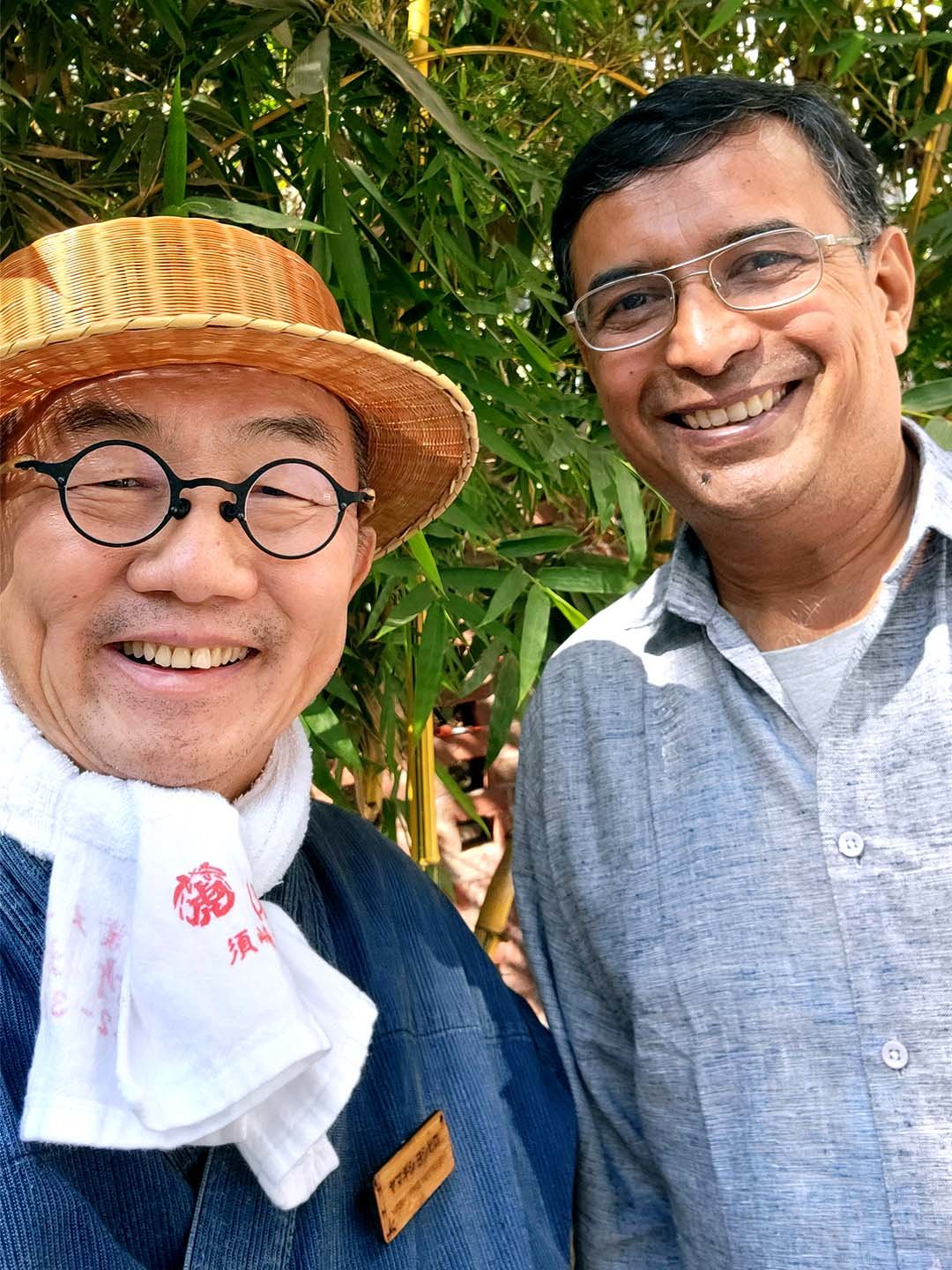 虎竹眼鏡、インド