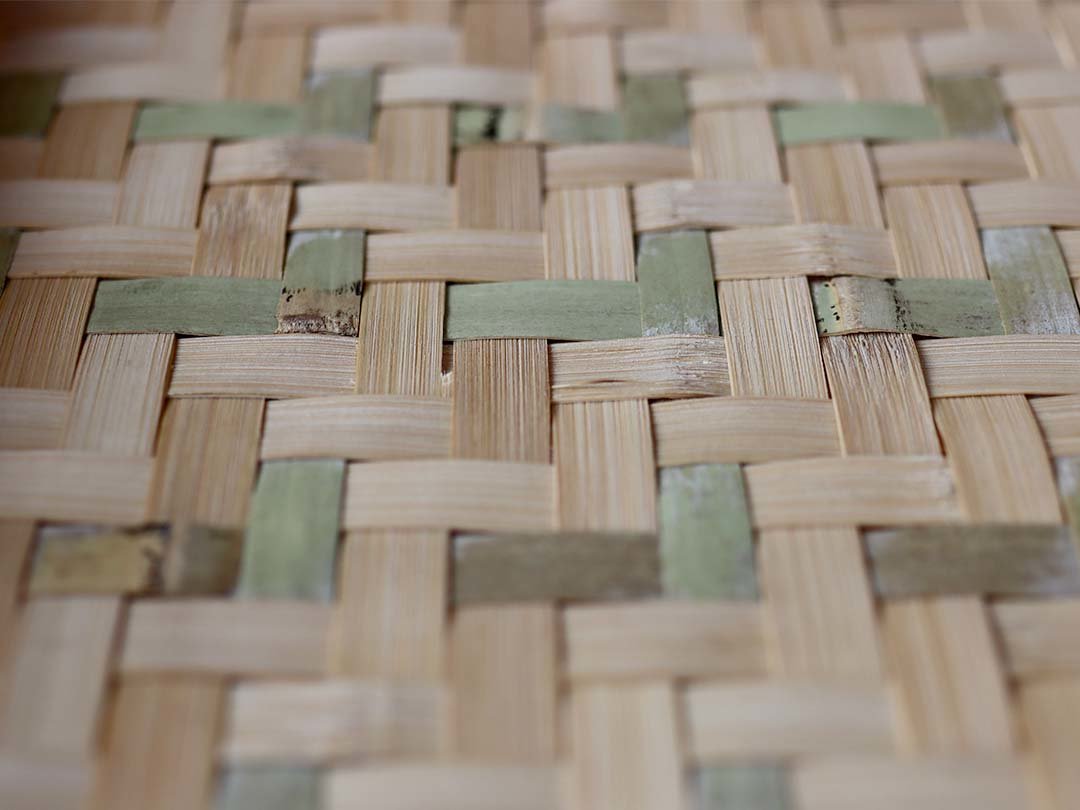 エビラ（竹編み平かご）