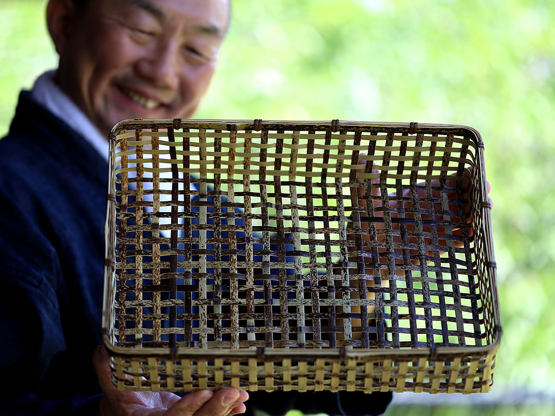 虎竹角かご