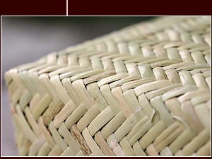 スズ竹弁当箱の竹編み