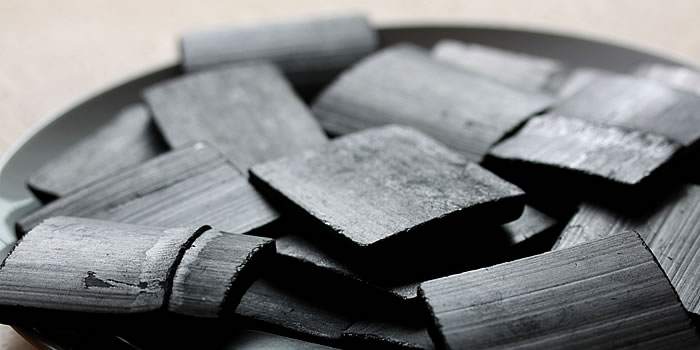 Please try to drink Bamboo charcoal mineral water♪