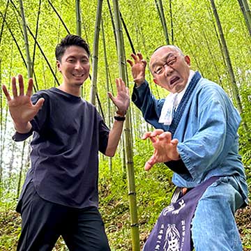 いけばな小原流五世家元・小原宏貴様