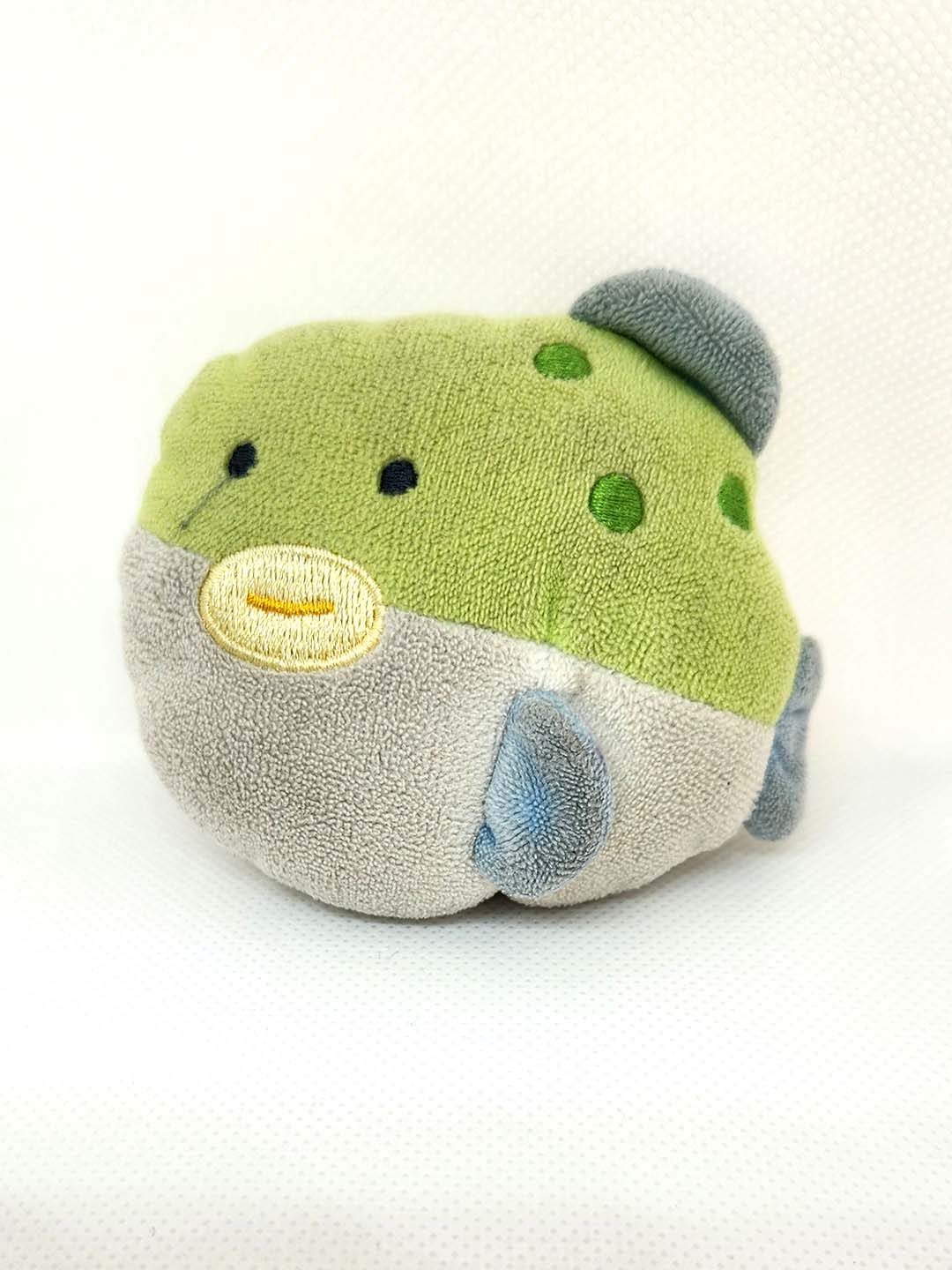 竹炭の洗い水でぬいぐるみを洗ってみました